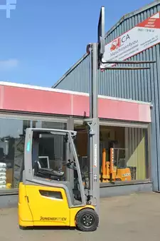 Elektro 3 Rad 2019  Jungheinrich EFG 215 (3)