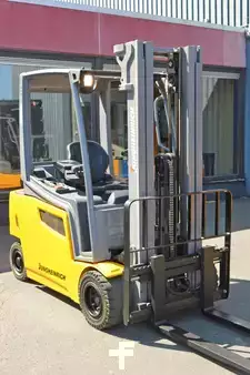 Eléctrico - 4 rodas 2017  Jungheinrich EFG 320 (5)