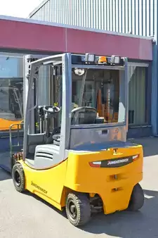 Eléctrico - 4 rodas 2017  Jungheinrich EFG 320 (7)