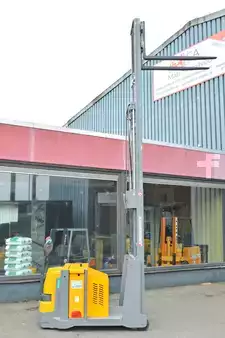 Hochhubwagen 2020  Jungheinrich EJG 112 (3)