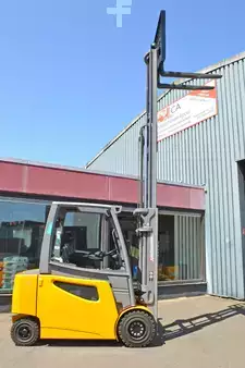 Elektro 4 Rad 2017  Jungheinrich EFG 430 (3)