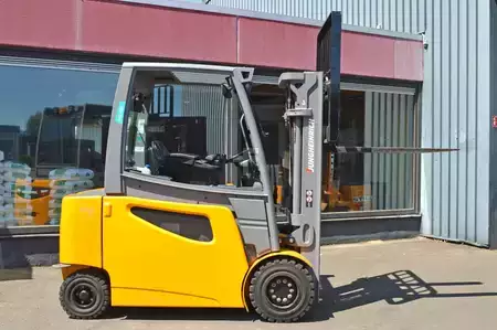 Elektro 4 Rad 2017  Jungheinrich EFG 430 (4)