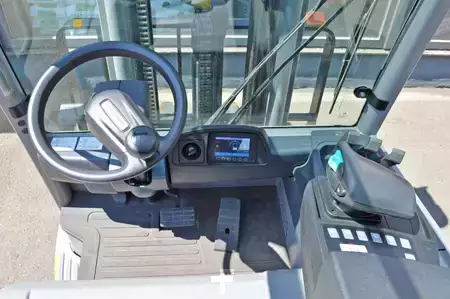 Elektro 4 Rad 2017  Jungheinrich EFG 430 (8)