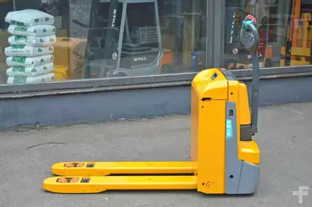 Wózki niskiego podnoszenia 2019  Jungheinrich EJE 116 (3)