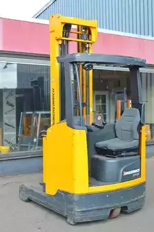 Chariots à mât rétractable 2015  Jungheinrich ETV 214  Batterie Bj. 2022 (6)