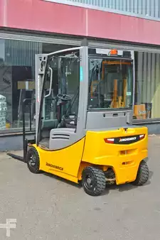 El truck - 4 hjulet 2020  Jungheinrich EFG 316 (7)