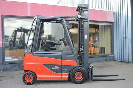 Elektro 4 Rad-Linde-E25H-01/600  Viele Neuteile