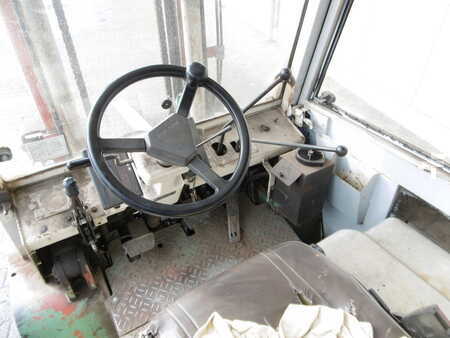 Dieseltrukki 1990  Nissan WF 03 A 35 U (5)