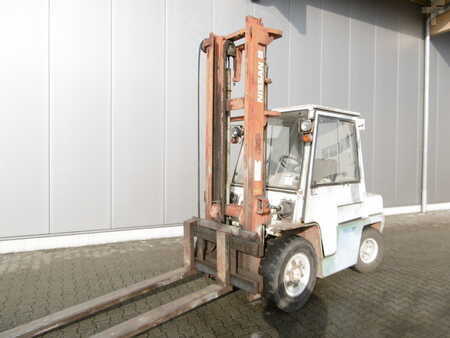 Dieseltrukki 1990  Nissan WF 03 A 35 U (7)