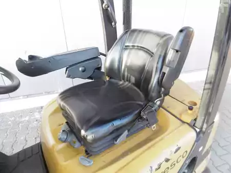 Empilhador diesel 2013  Yale GDP 20 SVX V2425 (4)