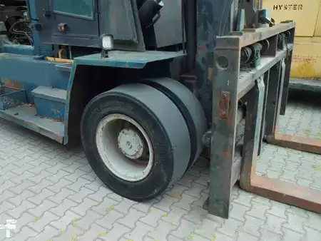Wózki widłowe diesel 1990  Hyster H 16.00 XL (12)