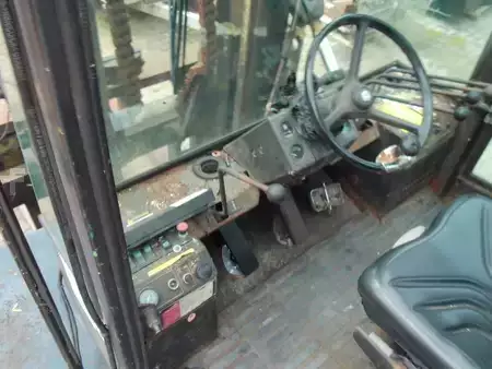 Wózki widłowe diesel 1990  Hyster H 16.00 XL (5)
