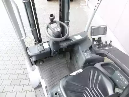 Carretilla elevadora GLP 2021  Still RX 70-25 T (5)