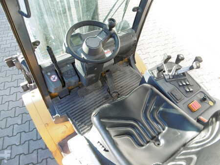 LPG VZV 1999  Jungheinrich TFG 30 BK (5)