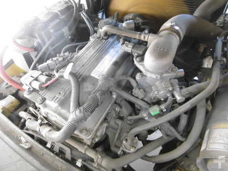 LPG VZV 2012  Yale GLP 20 SVX (6)