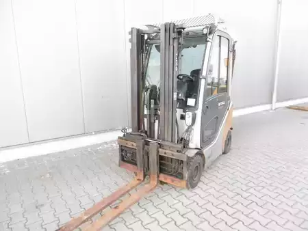 Treibgasstapler 2020  Still RX 70-16 T (7)