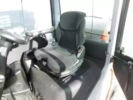 Treibgasstapler 2018  Still RX 70-20 / 600 T (4)