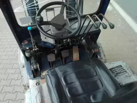 Carretilla elevadora GLP 1992  Komatsu FG 30 T -11E (5)