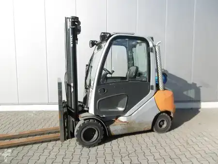 Gas gaffeltruck 2008  Still RX 70-30 T (1)