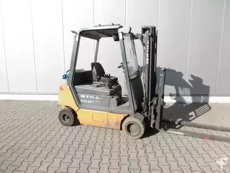 Treibgasstapler 2004  Still R 70-20 G (2)