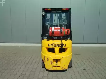 Treibgasstapler 2017  Hyundai 20L-7M (8)