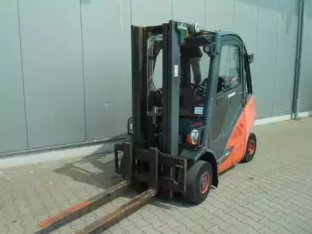 Treibgasstapler 2018  Linde H 25 T - 02 EVO (7)
