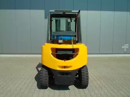 Treibgasstapler 2008  Jungheinrich TFG 540 GE 400ZT (8)
