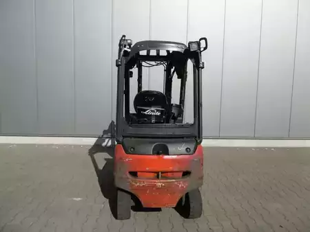 Chariots électriques à 4 roues 2015  Linde E 16 PH-02 / 386 (9)