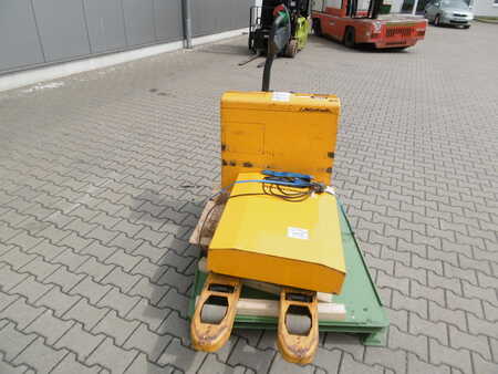 Nízkozdvižný vozík 2013  Jungheinrich EJE 112 (4)