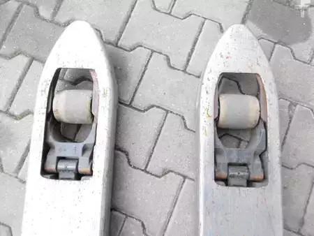 Pinontavaunu 2019  Linde D 12 SP (4)