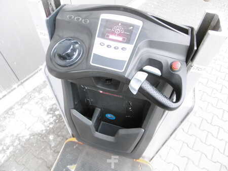 Vertikal-Kommissionierer 2010  Still EK-X 790 (3)