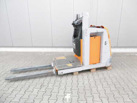 Vertikal-Kommissionierer 2010  Still EK-X 790 (1)