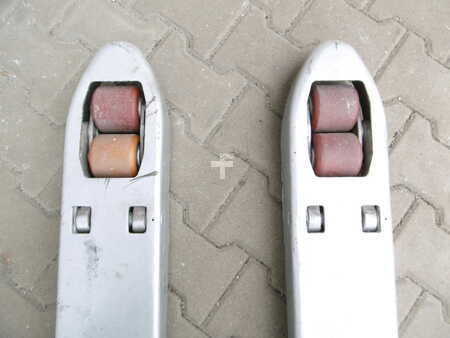 Electric Pallet Trucks 2014  Still EXU-SF20 (3)