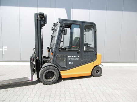 Carrelli elettrici 4 ruote 2004  Still R 60-50 (1)