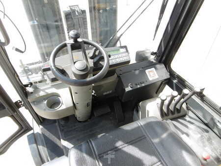 Carrelli elettrici 4 ruote 2004  Still R 60-50 (5)