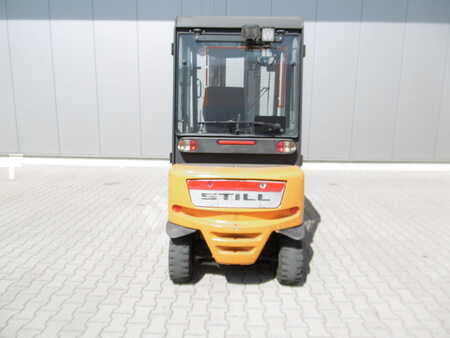 Carrelli elettrici 4 ruote 2004  Still R 60-50 (9)