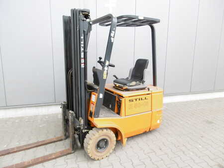 Elektro 3 Rad 2002  Still R 50-15 (1)
