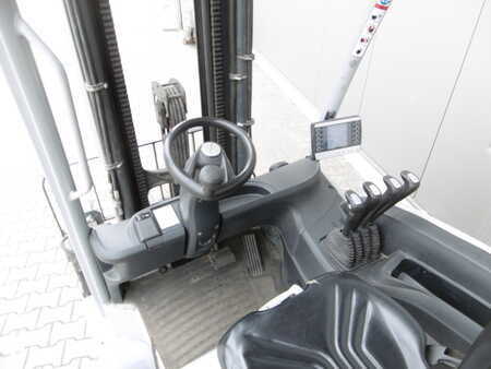 Elektro 4 Rad 2020  Still RX 60-25 (5)