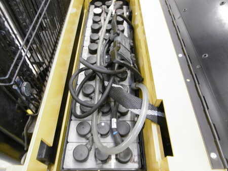 Ruční vysokozdvižný vozík 2012  Yale MS 16 AC (5)