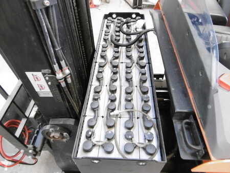 Retráctil 2011  BT RRE 160 (7)