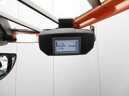 Retráctil 2011  BT RRE 160 (9)