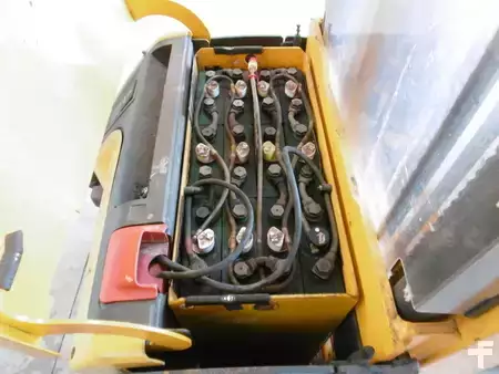 Hochhubwagen 2009  Jungheinrich EJC 220 (5)