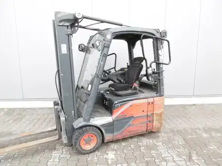 Elektro 3 Rad 2021  Linde E 16-02 (1)