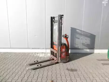 Hochhubwagen 1997  Linde L 12 (1)