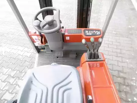 El truck - 3 hjulet 2006  BT C3E200 (5)