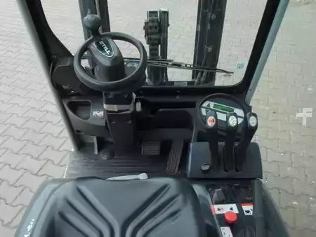 3-wiel elektrische heftrucks 2010  Still RX 50-13 (5)