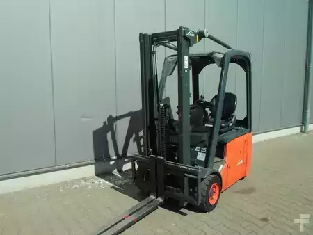 Elektromos 3 kerekű 2010  Linde E 15 - 01 (8)