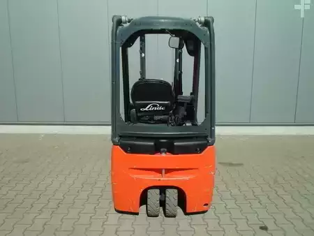 Elektromos 3 kerekű 2010  Linde E 15 - 01 (9)