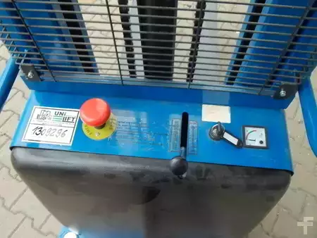 Ruční vysokozdvižný vozík 2020  Hand Pallet Truck Protec S 15 (3)