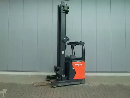 Schubmaststapler 2019  Linde R 16 HD (1)